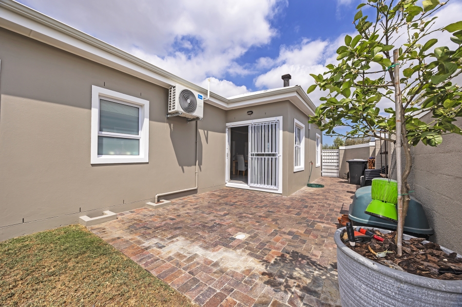 3 Bedroom Property for Sale in Brackenfell South Western Cape